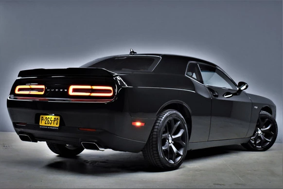 Dodge Challenger - Afbeelding 6 van 29