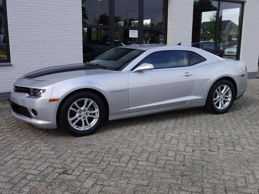 Chevrolet Camaro - Afbeelding 1 van 17