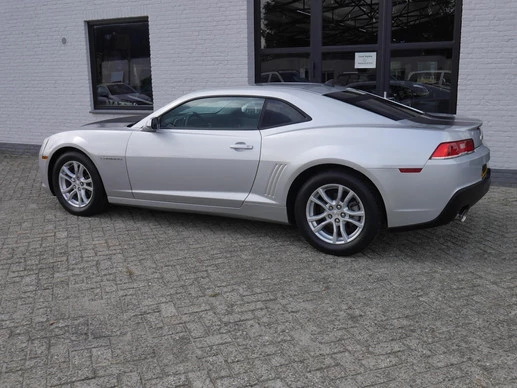 Chevrolet Camaro - Afbeelding 2 van 17