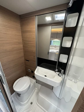 Knaus Tourer Vansation 500LT - Afbeelding 23 van 30