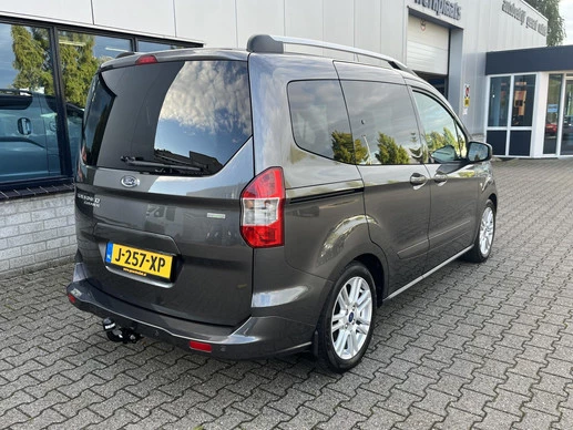 Ford Tourneo Courier - Afbeelding 21 van 25