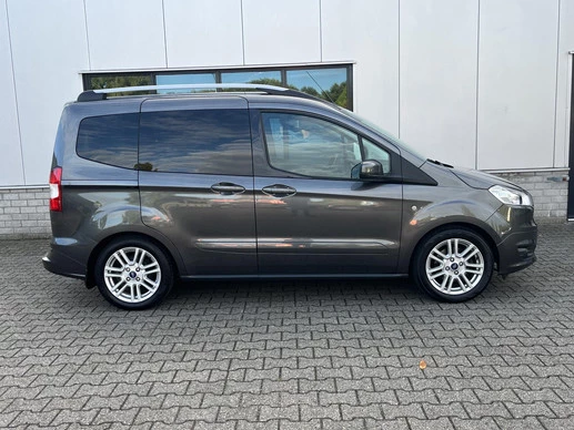 Ford Tourneo Courier - Afbeelding 22 van 25