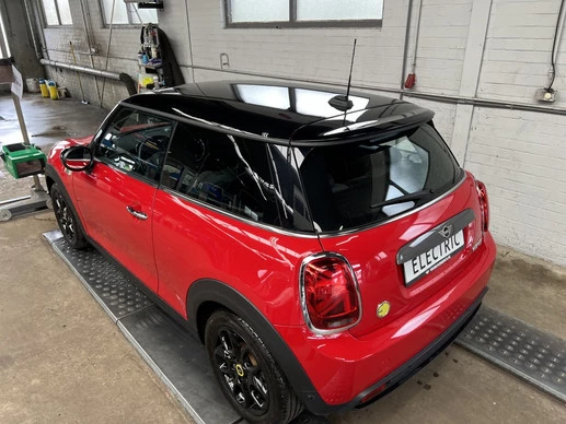 MINI Electric - Afbeelding 25 van 30