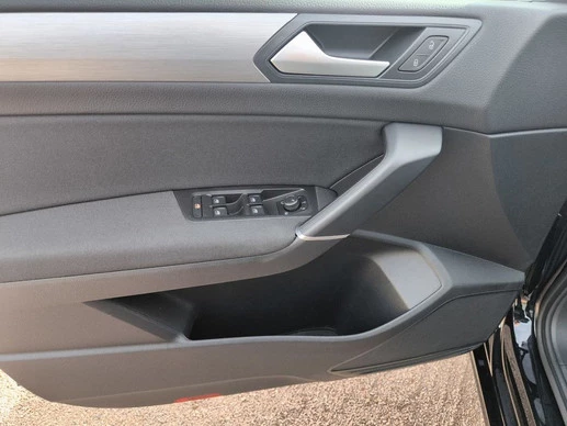 Volkswagen Touran - Afbeelding 12 van 19