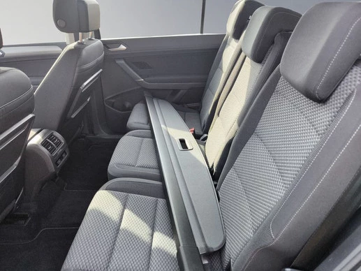 Volkswagen Touran - Afbeelding 17 van 19