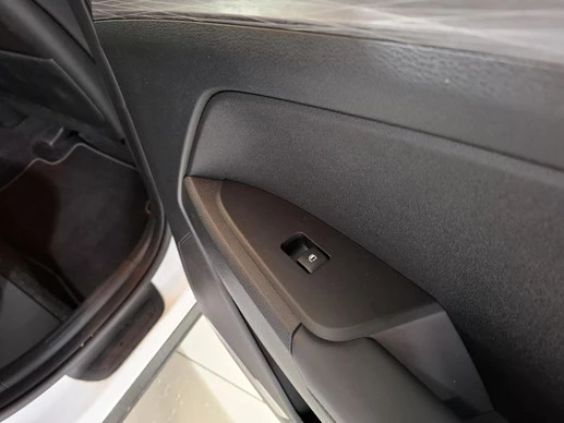 Kia Sportage - Afbeelding 15 van 30