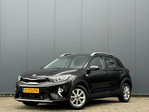 Kia Stonic - Afbeelding 1 van 26