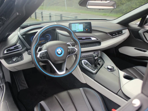 BMW i8 - Afbeelding 14 van 30