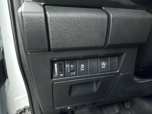 Isuzu D-Max - Afbeelding 28 van 30