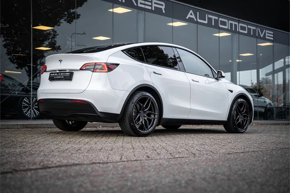 Tesla Model Y - Afbeelding 24 van 30