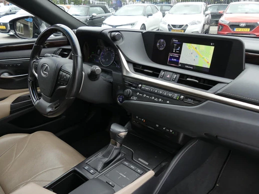 Lexus ES - Afbeelding 11 van 23