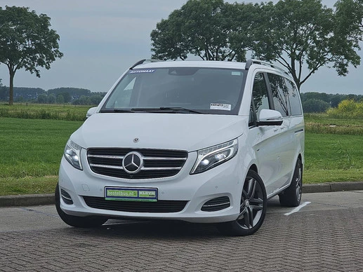 Mercedes-Benz V-Klasse - Afbeelding 1 van 23