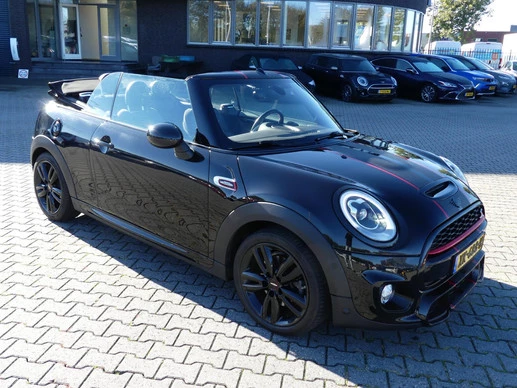 MINI Cooper S Cabrio - Afbeelding 7 van 22