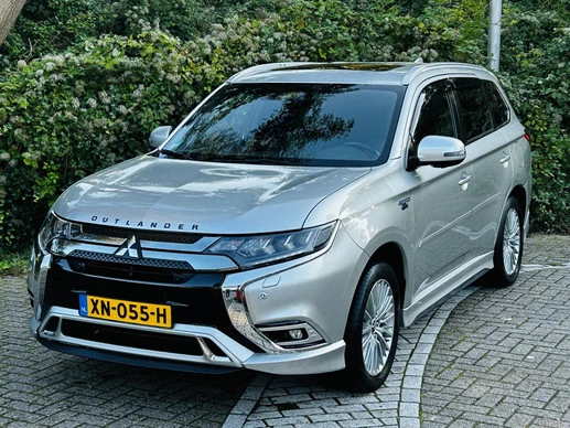 Mitsubishi Outlander - Afbeelding 1 van 30