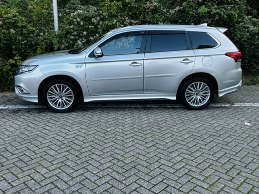 Mitsubishi Outlander - Afbeelding 2 van 30