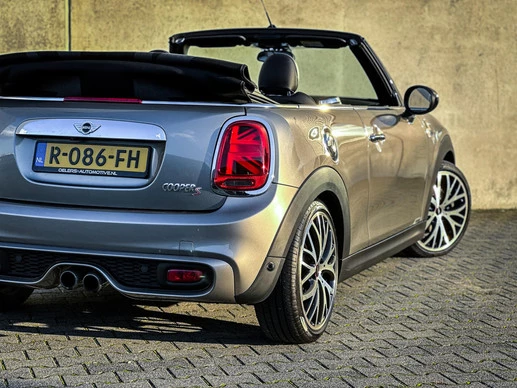 MINI Cooper S Cabrio - Afbeelding 15 van 30