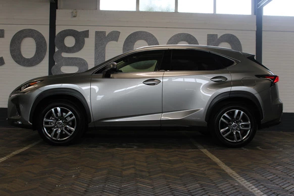 Lexus NX - Afbeelding 16 van 30