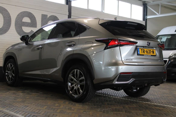 Lexus NX - Afbeelding 28 van 30