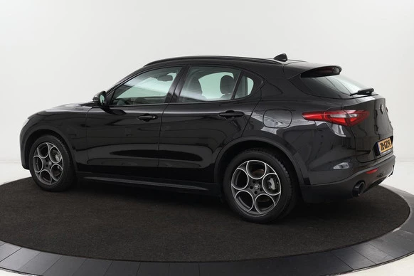 Alfa Romeo Stelvio - Afbeelding 2 van 30