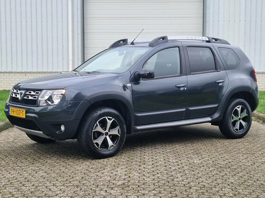 Dacia Duster - Afbeelding 1 van 30