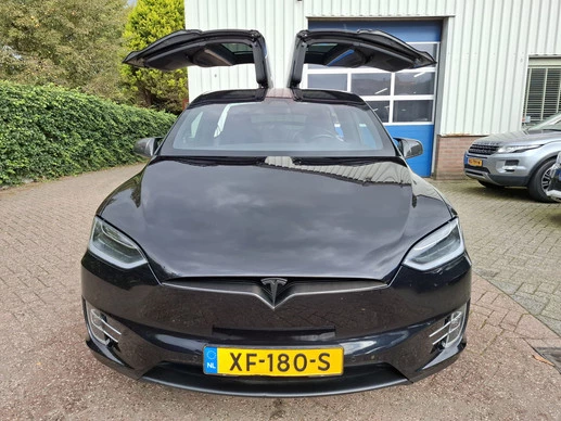 Tesla Model X - Afbeelding 11 van 30