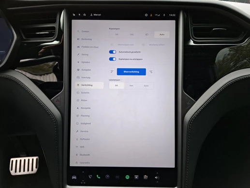 Tesla Model X - Afbeelding 27 van 30