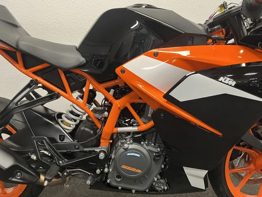 KTM 390 - Afbeelding 7 van 21