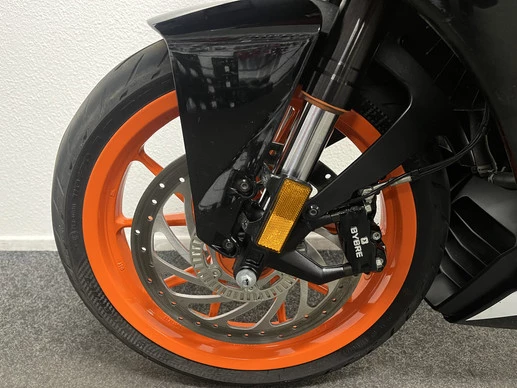 KTM 390 - Afbeelding 15 van 21