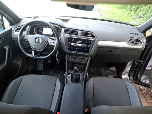 Volkswagen Tiguan - Afbeelding 26 van 30