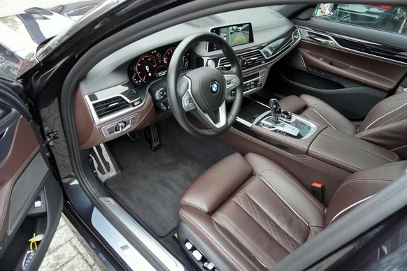 BMW 7 Serie - Afbeelding 4 van 30