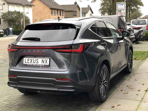 Lexus NX - Afbeelding 14 van 30