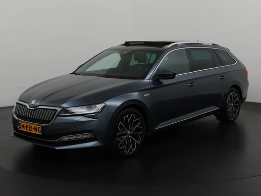 Škoda Superb - Afbeelding 1 van 30