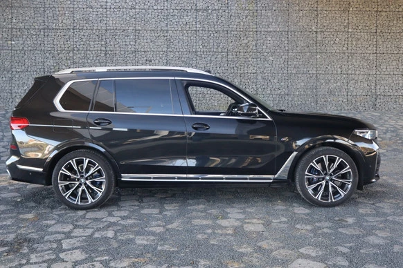 BMW X7 - Afbeelding 25 van 30