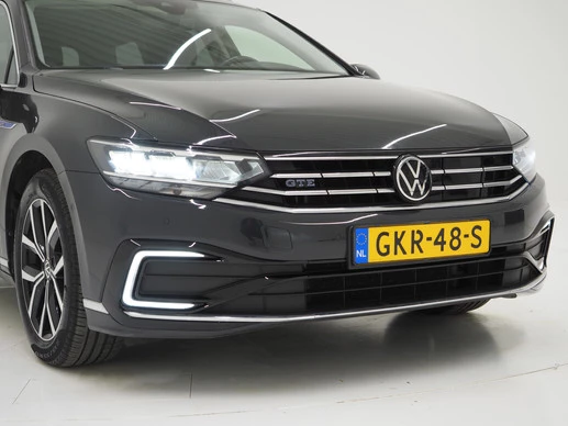 Volkswagen Passat - Afbeelding 12 van 30