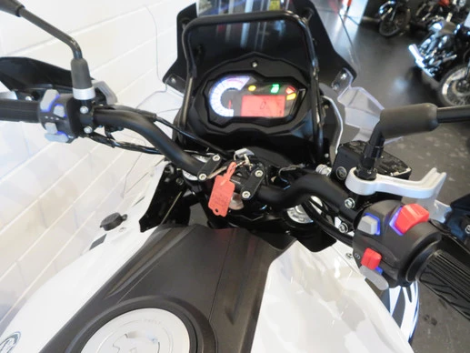 Benelli TRK - Afbeelding 5 van 14