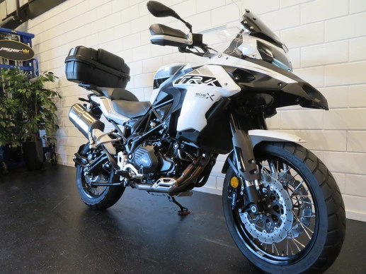 Benelli TRK - Afbeelding 8 van 14