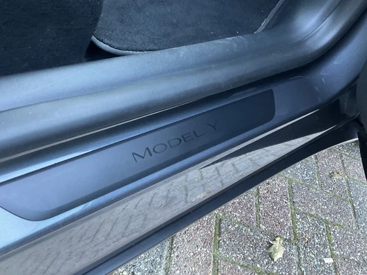 Tesla Model Y - Afbeelding 12 van 30