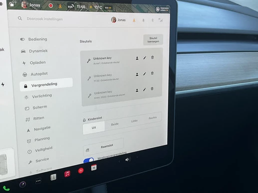 Tesla Model Y - Afbeelding 29 van 30