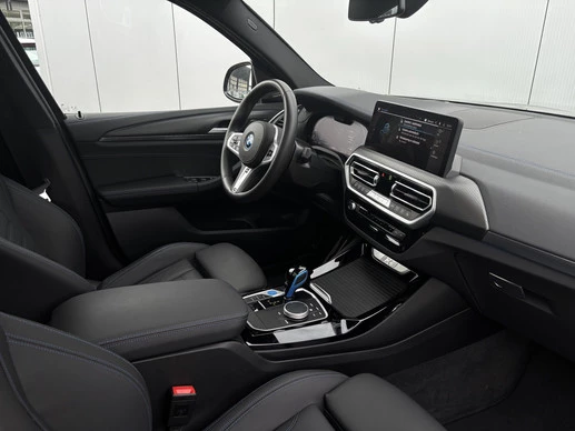 BMW iX3 - Afbeelding 17 van 30