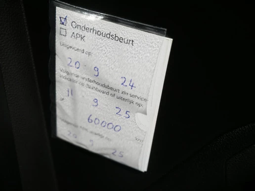 Renault Clio - Afbeelding 28 van 29