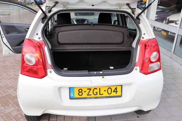 Suzuki Alto - Afbeelding 19 van 21