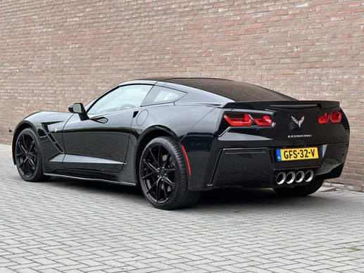 Chevrolet Corvette - Afbeelding 11 van 30