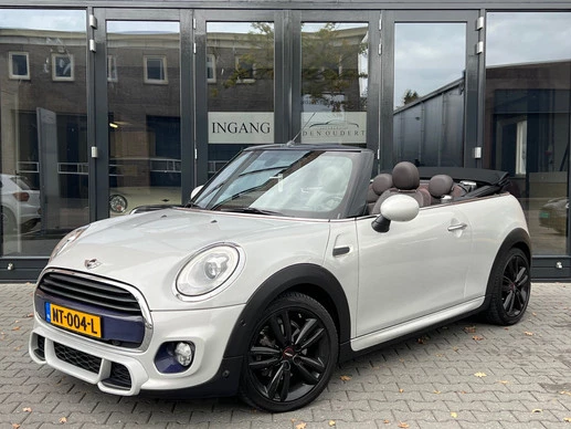 MINI Cooper Cabrio