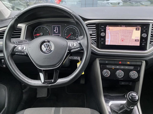 Volkswagen T-Roc - Afbeelding 15 van 30