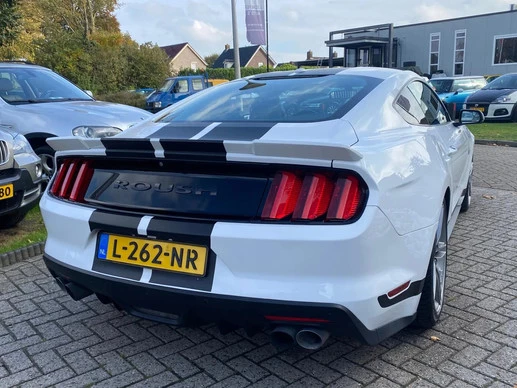 Ford Mustang - Afbeelding 6 van 24