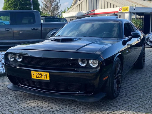 Dodge Challenger - Afbeelding 1 van 24