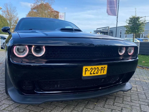 Dodge Challenger - Afbeelding 2 van 24