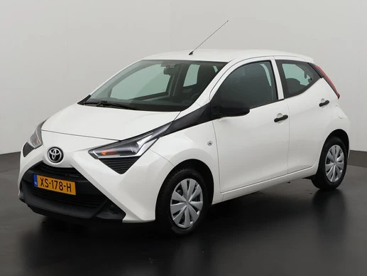 Toyota Aygo - Afbeelding 1 van 22