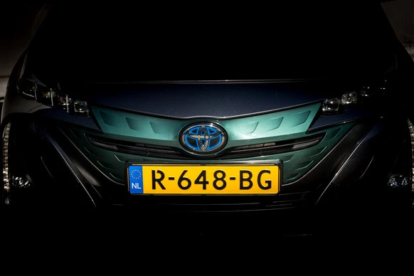 Toyota Prius - Afbeelding 19 van 30