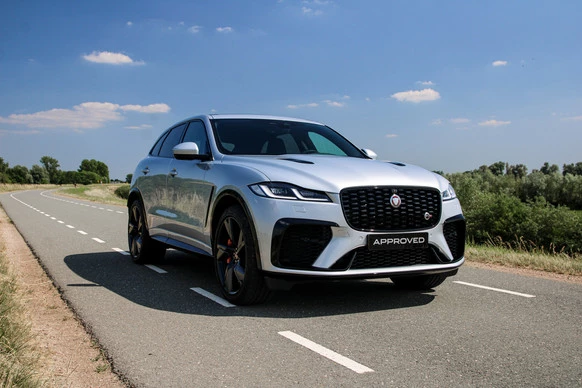 Jaguar F-PACE